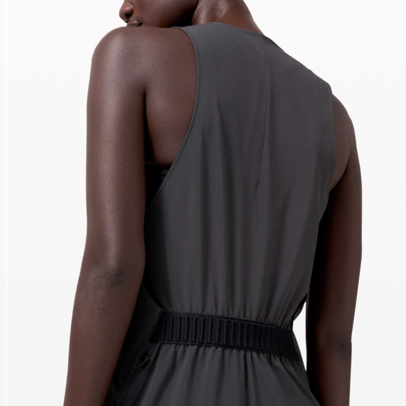 Lululemon Vindur Onesie lululemon LAB Graphite Grey Size 4. - Picture 9 of 16